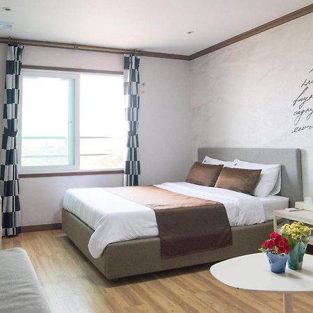 Seongsan Aqua Beach Hotel Σεογκουίπο Εξωτερικό φωτογραφία