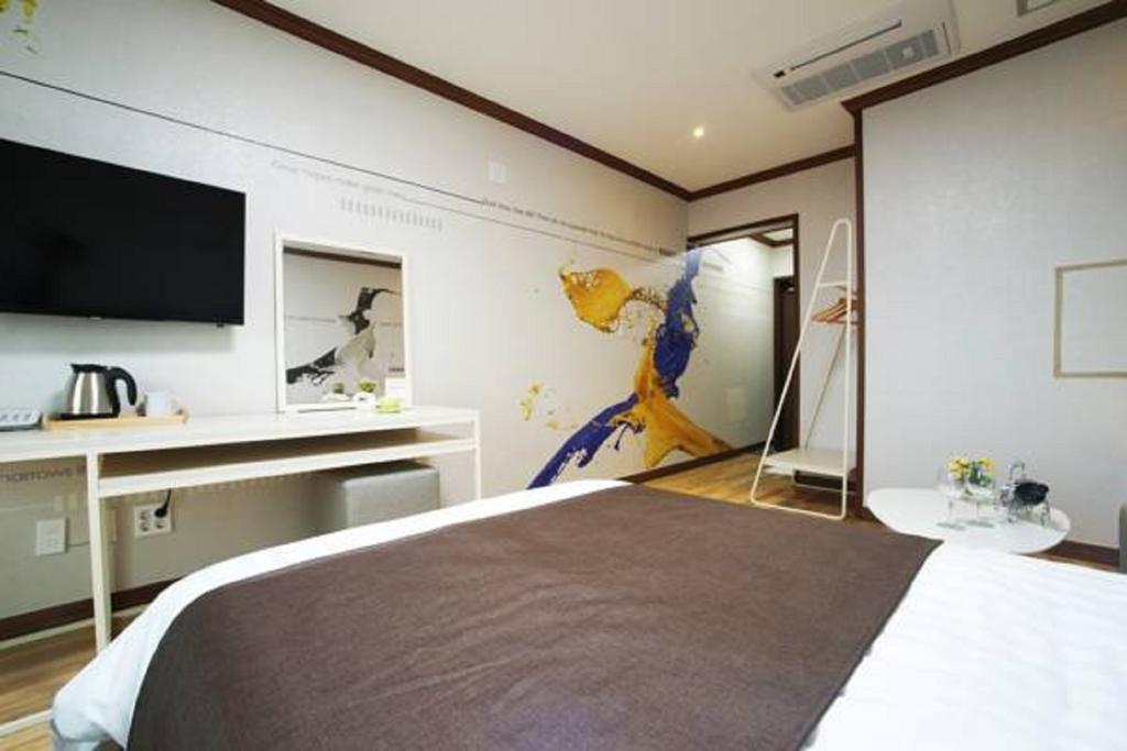 Seongsan Aqua Beach Hotel Σεογκουίπο Δωμάτιο φωτογραφία