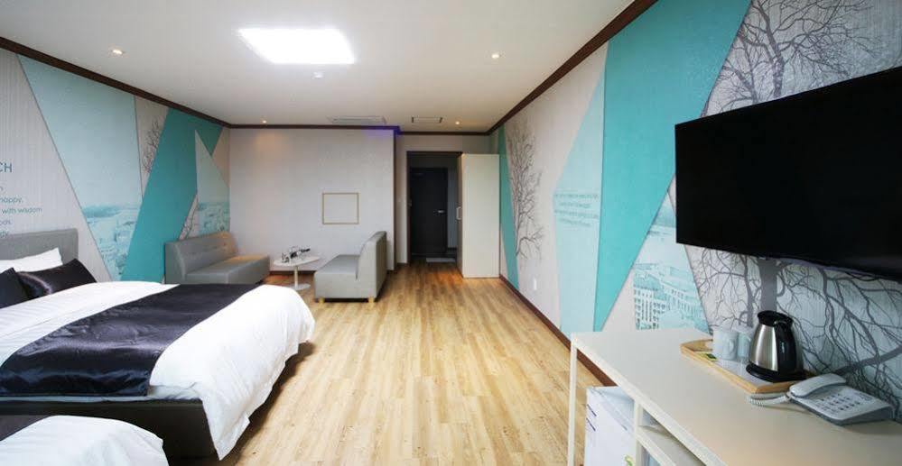 Seongsan Aqua Beach Hotel Σεογκουίπο Εξωτερικό φωτογραφία
